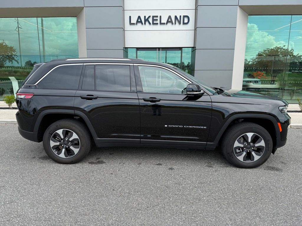 jeep grand cherokee 2023 1C4RJYB61P8784625 image jeep grand cherokee 2023 1C4RJYB61P8784625 image